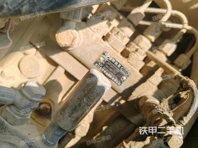 散熱器正面(動(dòng)力系統(tǒng)) 散熱器正面(動(dòng)力系統(tǒng))