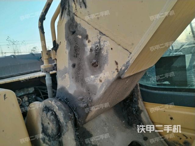 大臂根部?斜視（工作和回轉(zhuǎn)裝置）