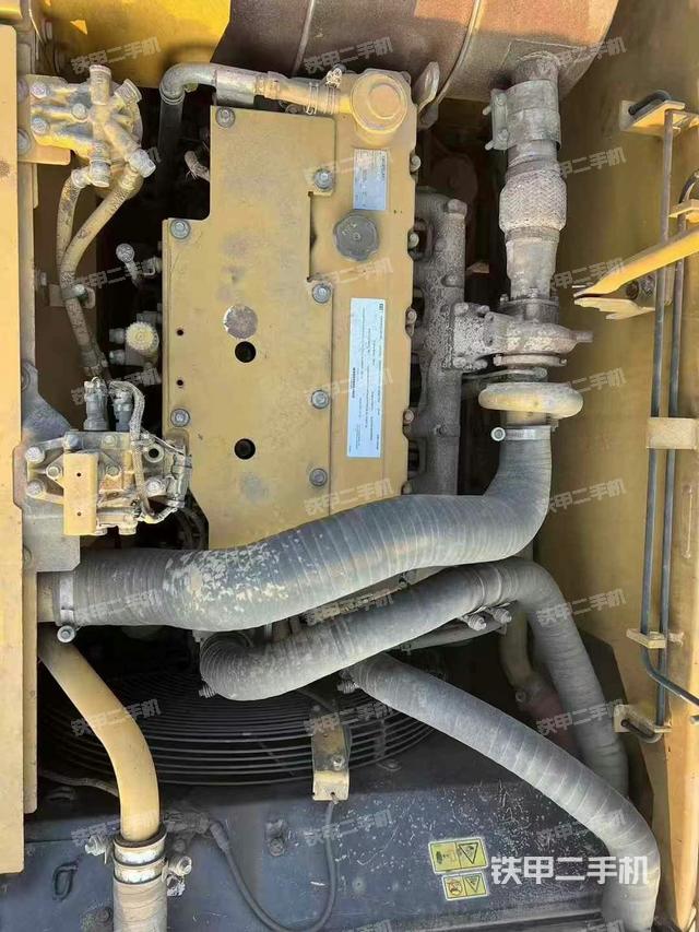 發(fā)動機整體俯視（整機外觀）