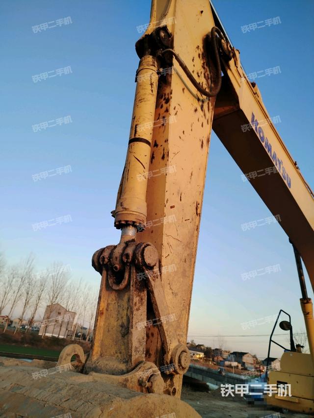 小臂整體左后（工作和回轉(zhuǎn)裝置）