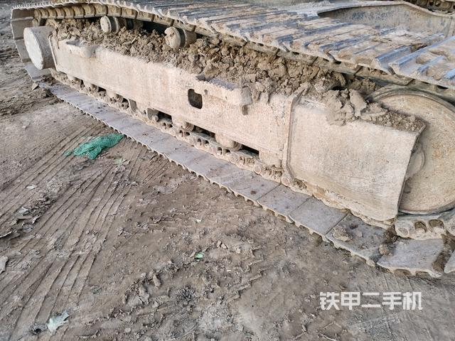 左側(cè)履帶整體?（行走機構(gòu)）