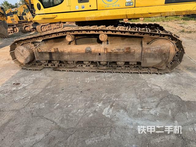 左側履帶整體?（行走機構）