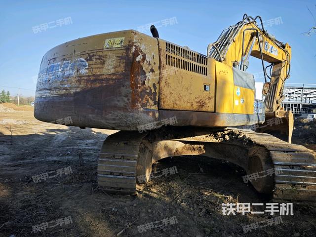 整機(jī)右后45°(整機(jī)外觀) 整機(jī)右后45°(整機(jī)外觀)