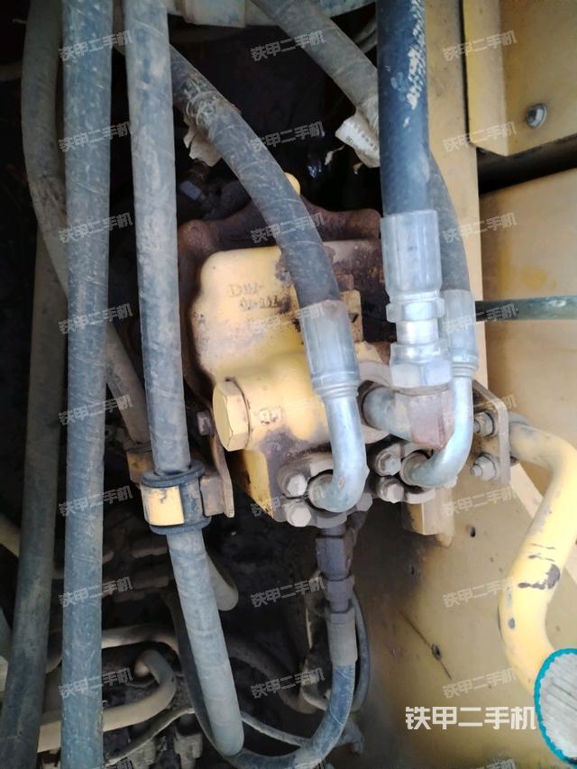 回轉(zhuǎn)馬達(dá)（上車(chē)部件）