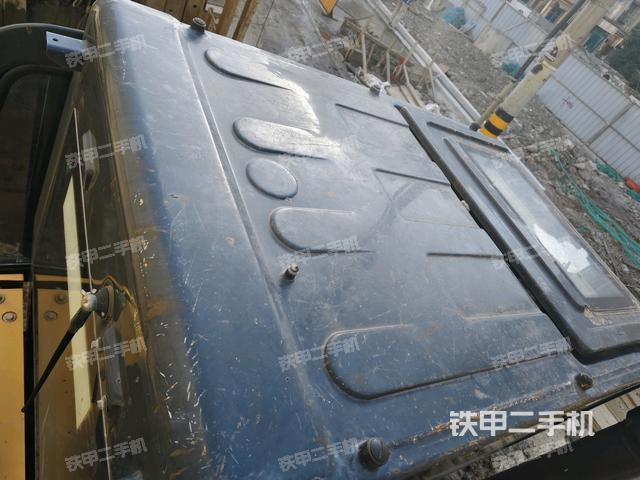 駕駛室頂部俯視(上車部件) 駕駛室頂部俯視(上車部件)