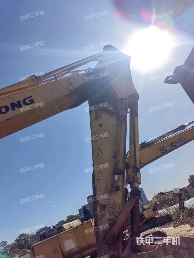 小臂整體左后（工作和回轉(zhuǎn)裝置）