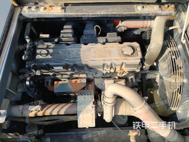 發(fā)動機整體俯視(整機外觀) 發(fā)動機整體俯視(整機外觀)