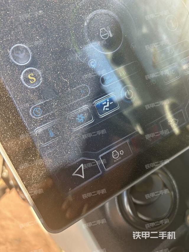 顯示屏?（駕駛室部分）