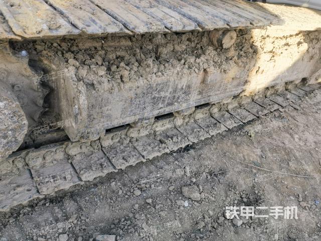 單側履帶整體（整機外觀）