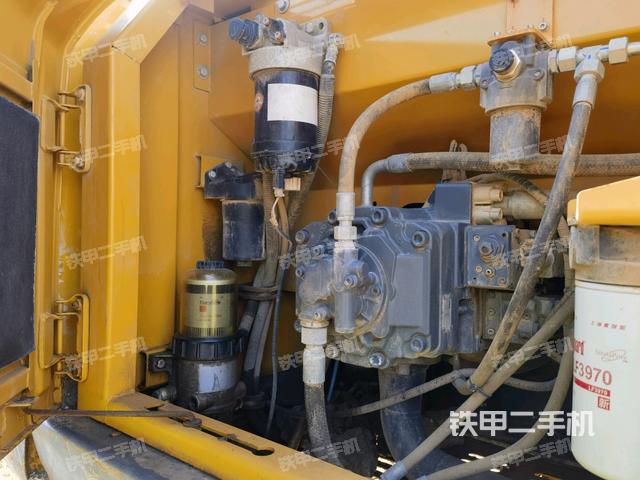 液壓泵室（大件艙室）