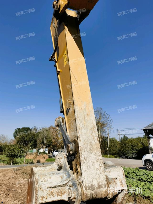 小臂整體左后（工作和回轉(zhuǎn)裝置）