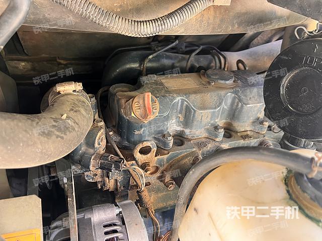 發(fā)動機整體俯視（整機外觀）