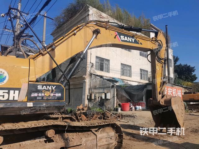 大臂整體?右側(cè)（工作和回轉(zhuǎn)裝置）