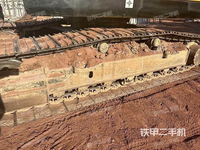 左導(dǎo)向輪（行走機(jī)構(gòu)）