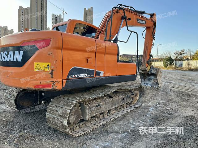 整機右后45°（整機外觀）