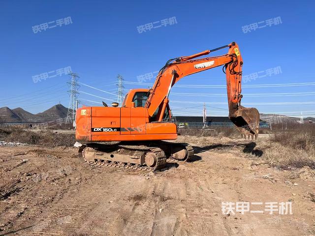 整機(jī)右后45°(整機(jī)外觀) 整機(jī)右后45°(整機(jī)外觀)