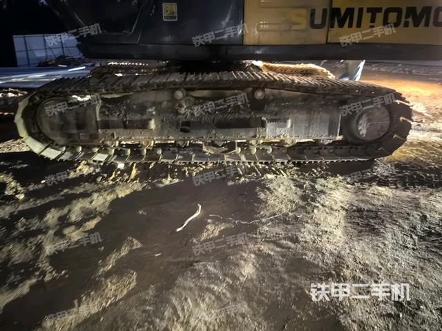 單側(cè)履帶整體（整機外觀）