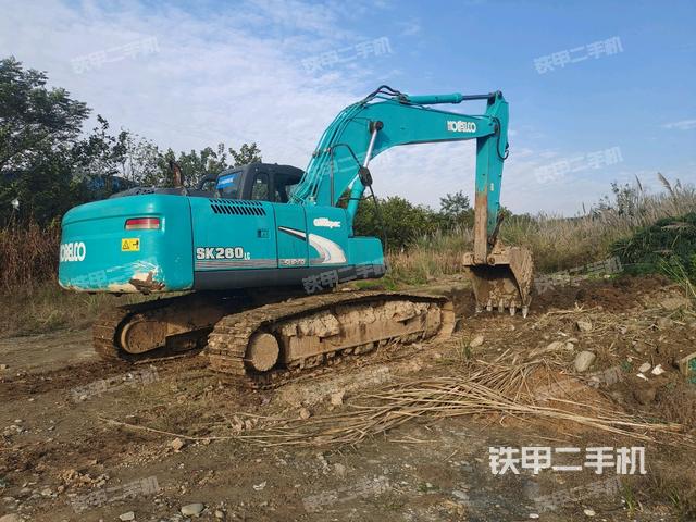 右后45(整機外觀) 右后45(整機外觀)
