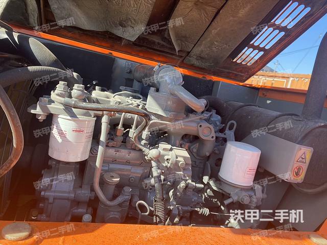 發(fā)動機(jī)室(上車部件) 發(fā)動機(jī)室(上車部件)