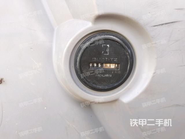 小時表(駕駛室部分) 小時表(駕駛室部分)