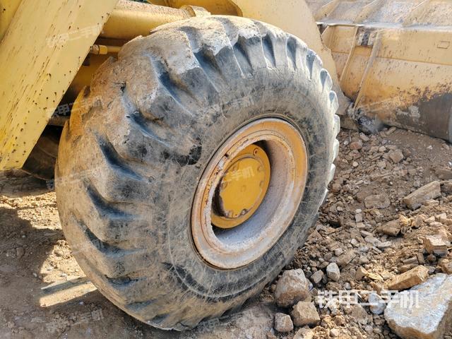 左前輪（行走機(jī)構(gòu)）