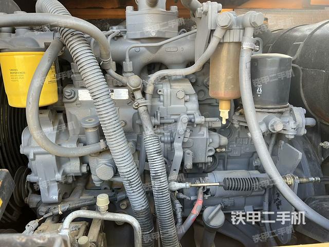 發(fā)動機(jī)整體俯視（整機(jī)外觀）