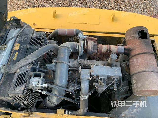 發(fā)動(dòng)機(jī)整體俯視（整機(jī)外觀）