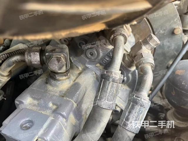 液壓泵室(大件艙室) 液壓泵室(大件艙室)