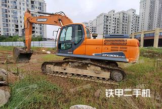 斗山DX260LC-9C挖掘機