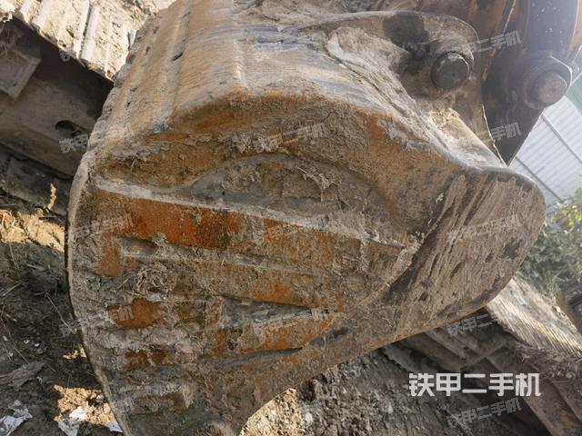 鏟斗45度(工作和回轉(zhuǎn)裝置) 鏟斗45度(工作和回轉(zhuǎn)裝置)