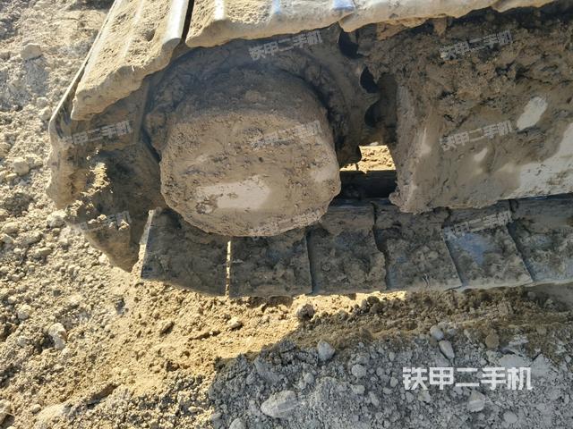 左側(cè)行走馬達(dá)蓋板（行走機(jī)構(gòu)）