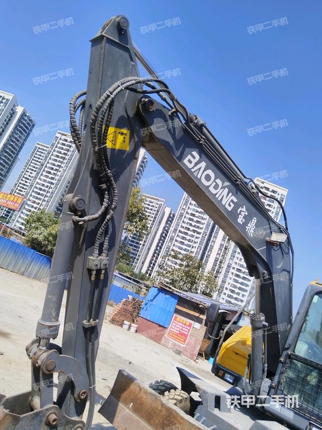 小臂整體左后（工作和回轉(zhuǎn)裝置）