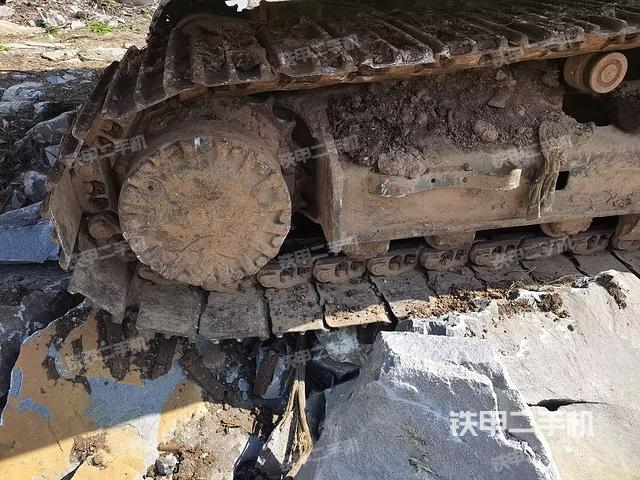 右側(cè)履帶整體（行走機構(gòu)）