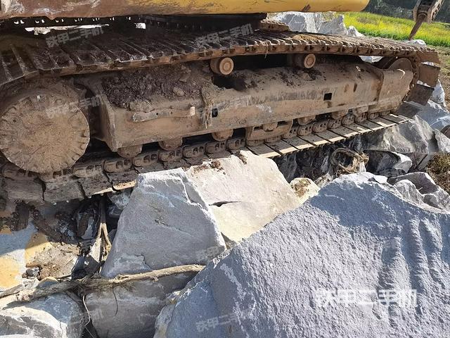 左側(cè)履帶整體?（行走機構(gòu)）