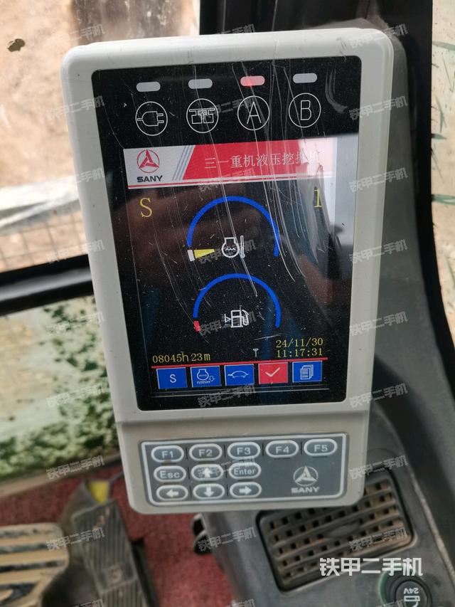 小時表(駕駛室部分) 小時表(駕駛室部分)