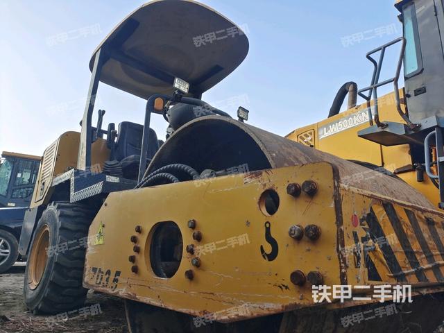 右后45°（壓路機整機外觀）