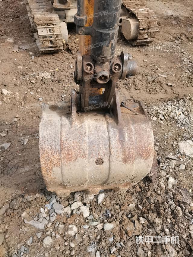 鏟斗45度（工作和回轉(zhuǎn)裝置）