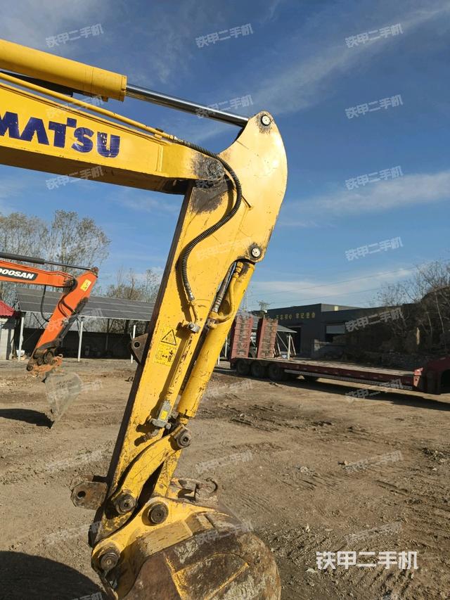 小臂整體右前（工作和回轉(zhuǎn)裝置）