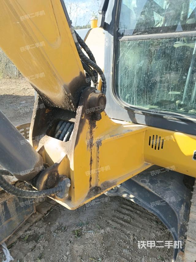 大臂根部?斜（工作和回轉裝置）