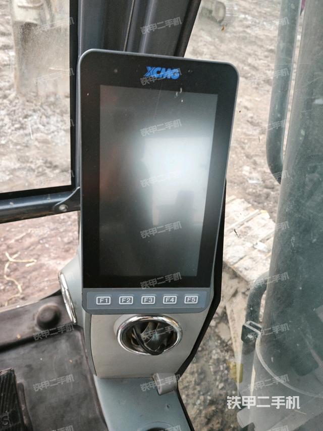 顯示屏?（駕駛室部分）