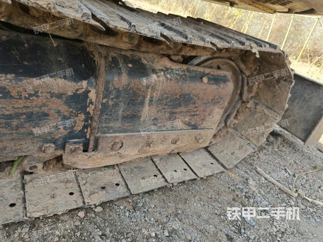 右導(dǎo)向輪（行走機(jī)構(gòu)）