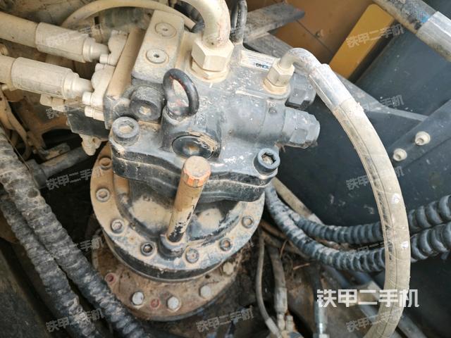 回轉(zhuǎn)馬達(dá)（上車部件）