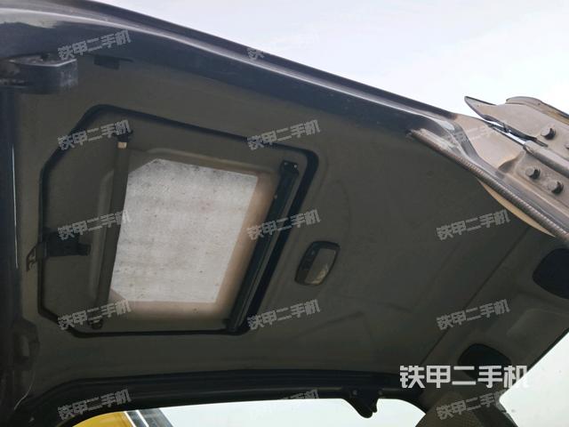 頂棚整體（駕駛室部分）