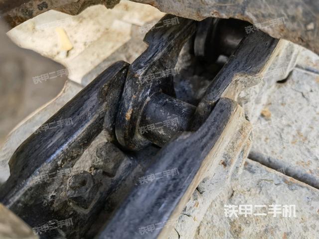 左托鏈輪和鏈筋(行走機(jī)構(gòu)) 左托鏈輪和鏈筋(行走機(jī)構(gòu))