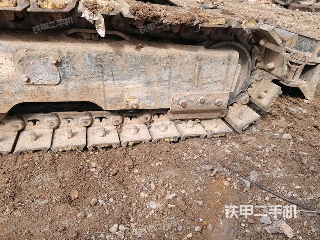 左導(dǎo)向輪（行走機構(gòu)）