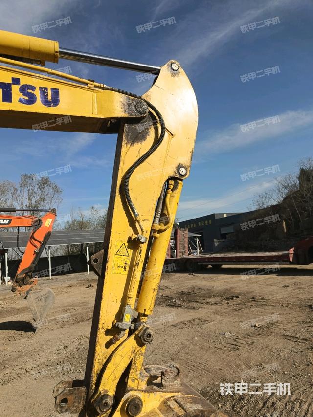 小臂整體左后（工作和回轉(zhuǎn)裝置）