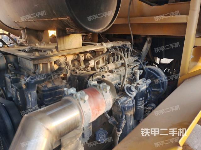 風扇及皮帶（壓路機發(fā)動機艙）