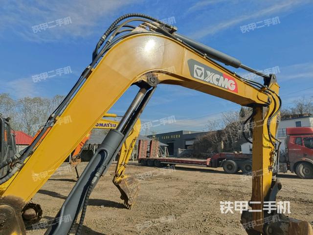 大臂整體?右側（工作和回轉裝置）