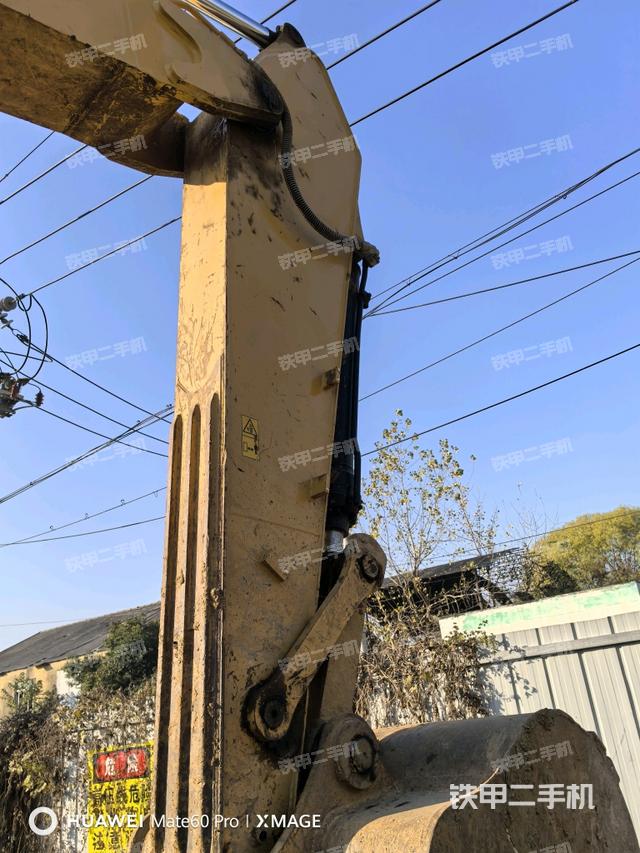 小臂整體右前(工作和回轉(zhuǎn)裝置) 小臂整體右前(工作和回轉(zhuǎn)裝置)