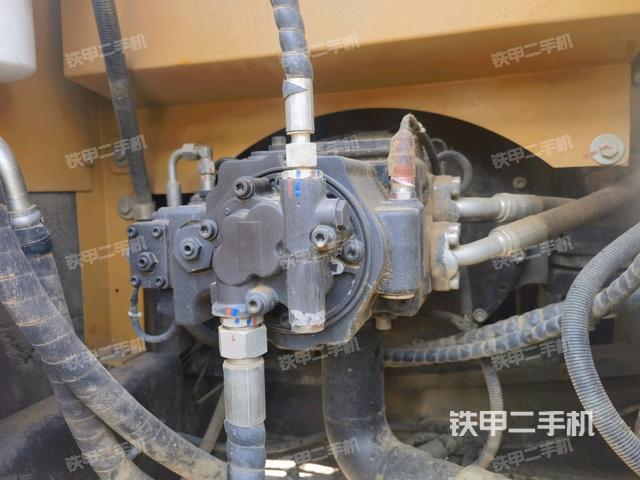 液壓泵室(大件艙室) 液壓泵室(大件艙室)